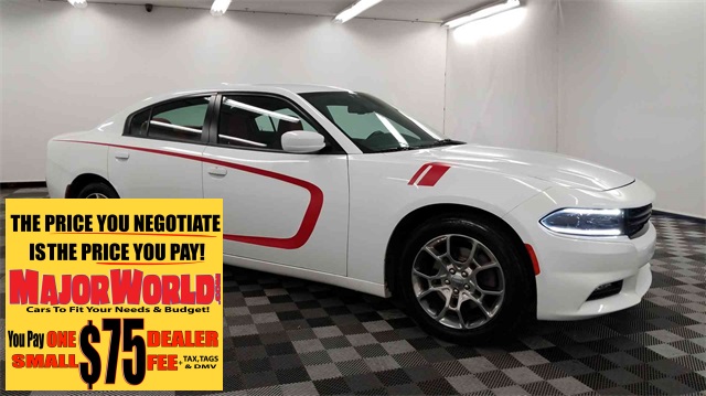 Pre Owned 2017 Dodge Charger Sxt 4d Sedan In Long Island City Pre Owned 2017 Dodge Charger Sxt