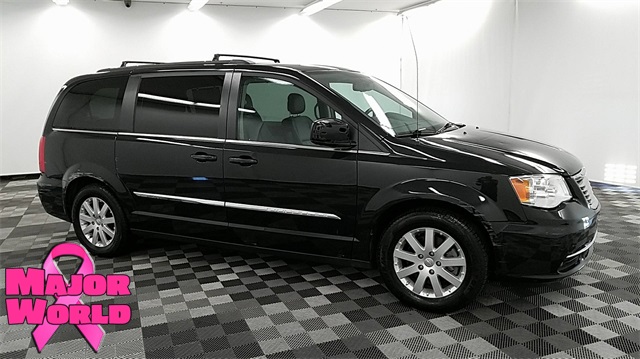 Pre Owned 2016 Chrysler Town Country Touring 4d Penger Van In Pre Owned 2016 Chrysler Town Country Touring