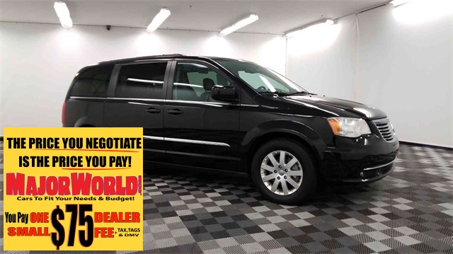 Pre Owned 2016 Chrysler Town Country Touring 4d Penger Van In Pre Owned 2016 Chrysler Town Country Touring