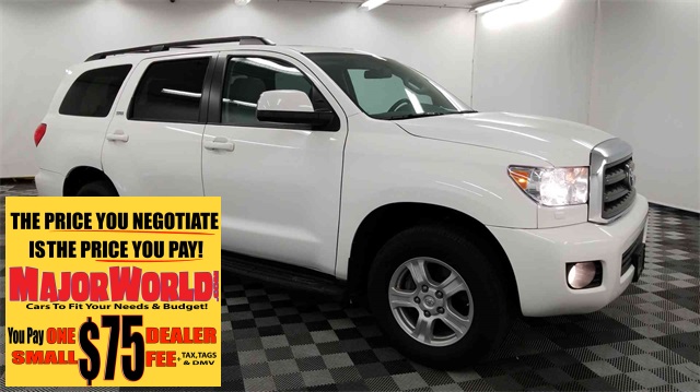 Pre Owned 2017 Toyota Sequoia Sr5 4d Sport Utility In Long Island Pre Owned 2017 Toyota Sequoia Sr5